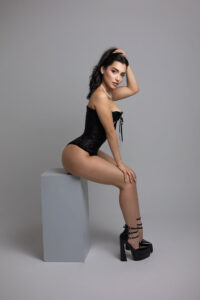 Ultra Sexy Escort Girl