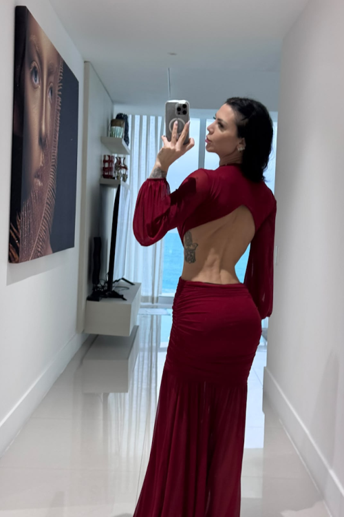 Sexy Fit Callgirl