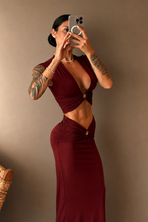 Sexy Fit Callgirl
